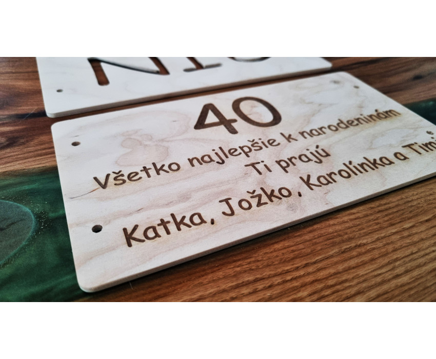   NIČ  - tabuľka na peniaze